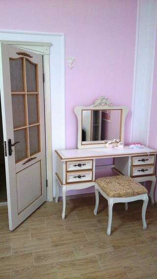 Гостиница Ной Изобильный Номер люкс с 1 двуспальной кроватью-4