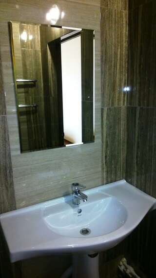 Гостиница Ной Изобильный Номер стандарт с 2 односпальными кроватями-5